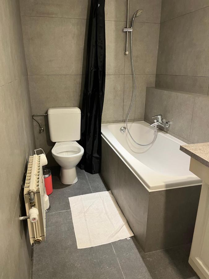 Uccle Chic Flat Lägenhet Bryssel Exteriör bild